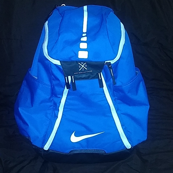 nike elite backpack quad zip